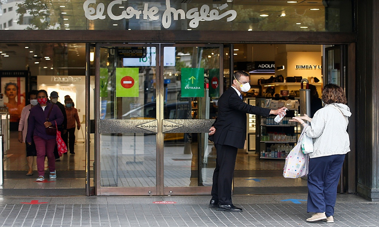 La OMS pidió desarrollo masivo de vacunas para frenar la cepa británica