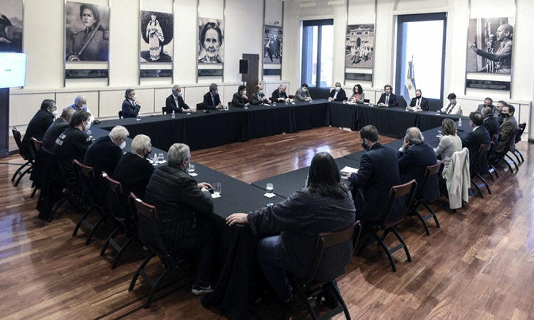 Empresarios plantearán agenda para reactivar la producción