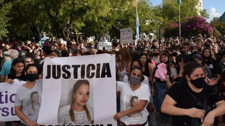 Convocan a un ruidazo en Santa Fe por el femicidio de Úrsula Bahillo