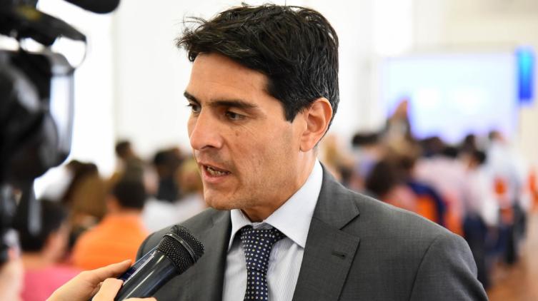 El Ejecutivo propone incrementar la coparticipación de municipios y comunas