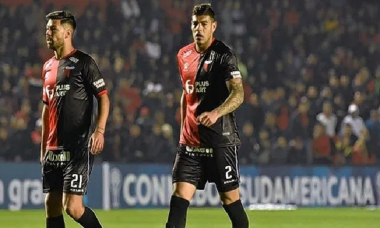 Lucas Acevedo seguirá en el plantel de Colón