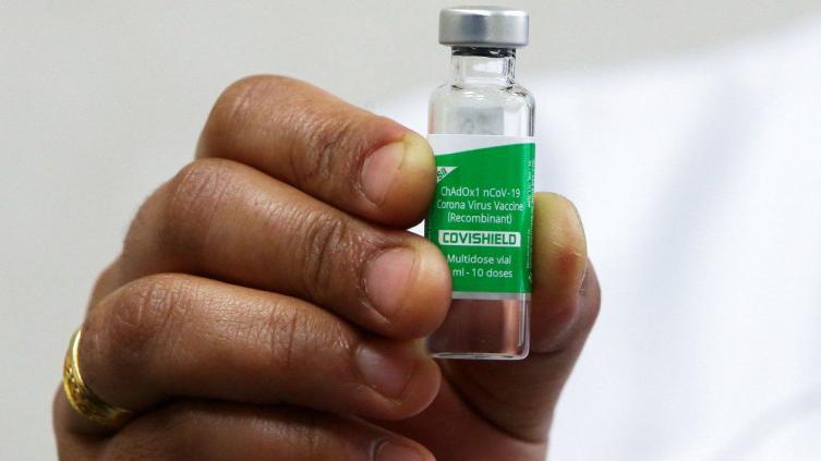 Llegaron a Argentina las 580 mil dosis de la vacuna Covishield desde India