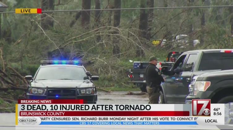 Impactante tornado arrasó Carolina del Norte: tres muertos y gente atrapada