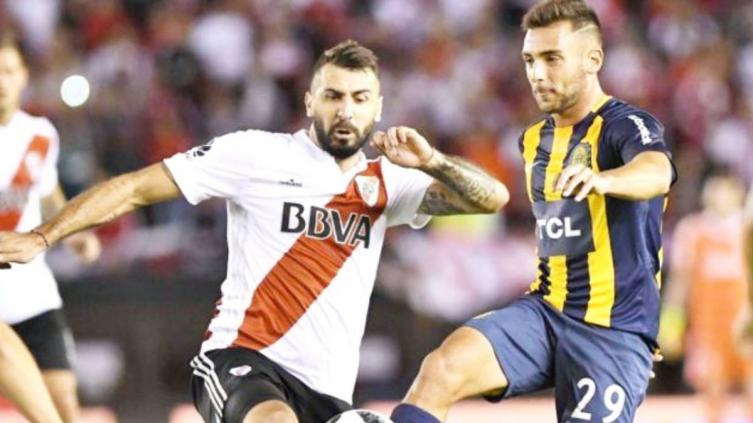 Con Ruben en el banco, Rosario Central visita a River 