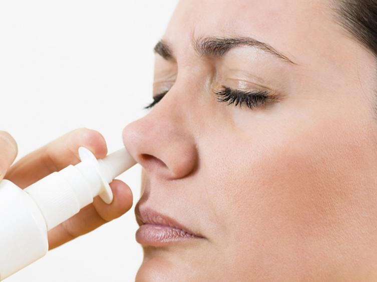Carragenina: el spray nasal sin estudios concluyentes que se usa contra el Covid