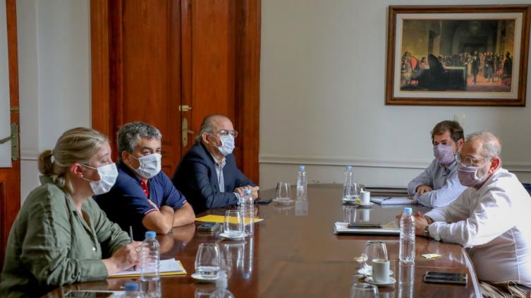 La provincia y el Correo Argentino avanzan en la logística de distribución de vacunas 
