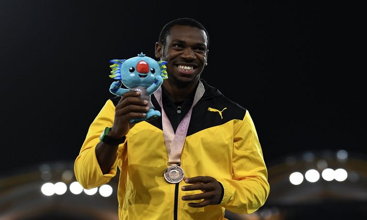  Un medallista olímpico se opone a vacunarse contra el COVID-19