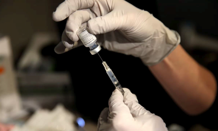 Comenzó la distribución de nuevas dosis de la vacuna de Sinopharm