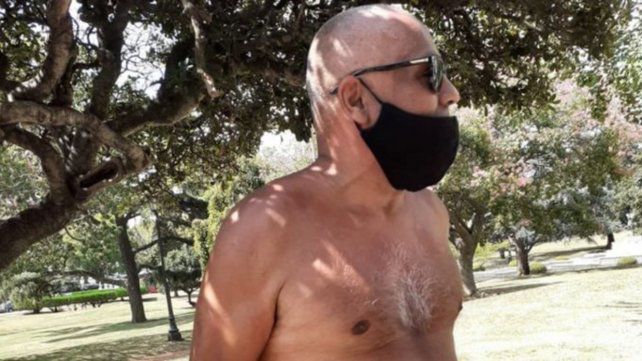 El municipio rosarino sancionará al taxista que se desnudó frente a una movilera