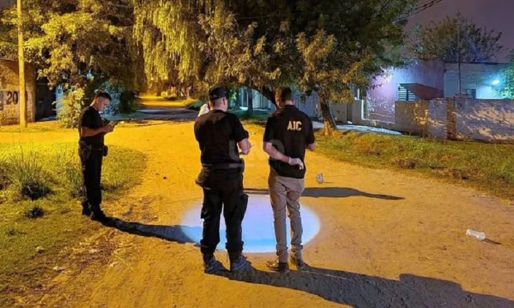 Apuñalaron a una joven en la madrugada del sábado