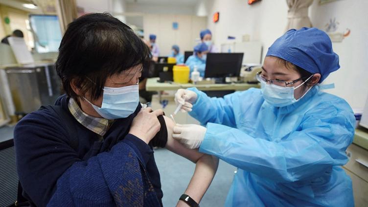 China ya administró 65 millones de dosis de vacunas