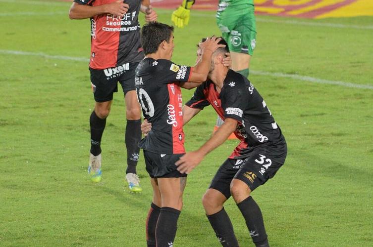 Colón buscará seguir en la racha de triunfos ante Rosario Central
