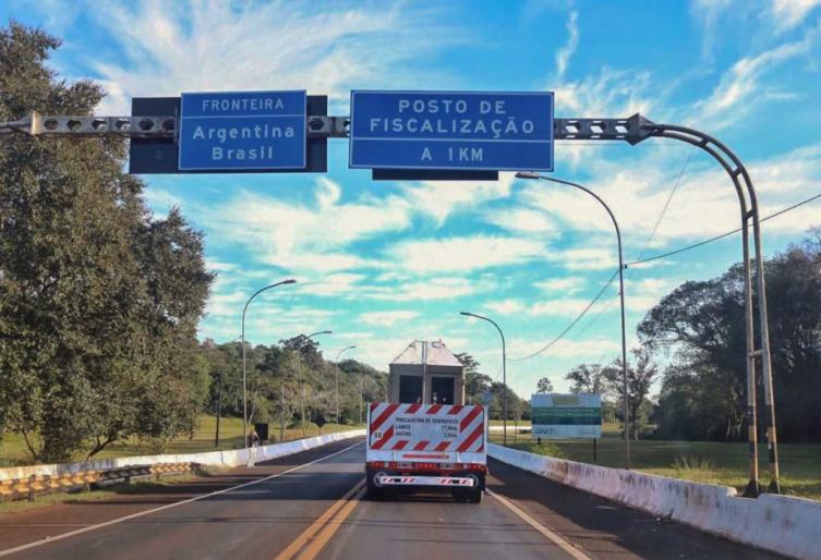 Refuerzan controles fronterizos y el cumplimiento de la cuarentena obligatoria 