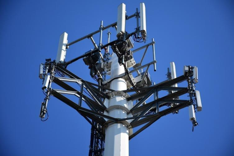 B° San Roque: Vecinos se oponen a la instalación de una antena 5G