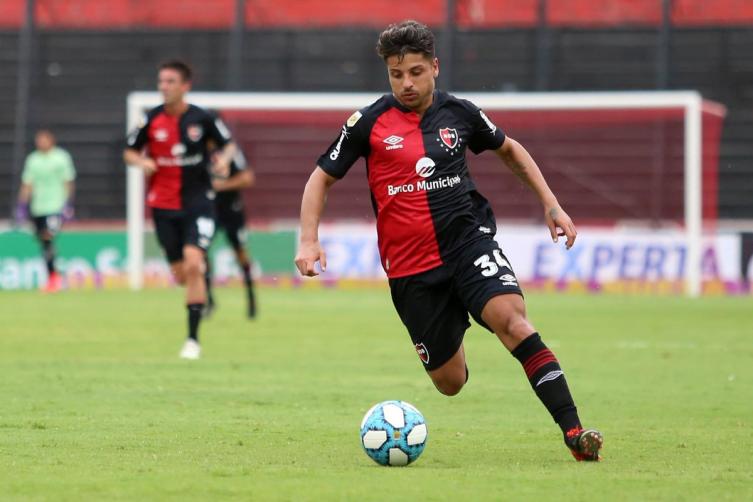 Newell's va por la recuperación ante Huracán