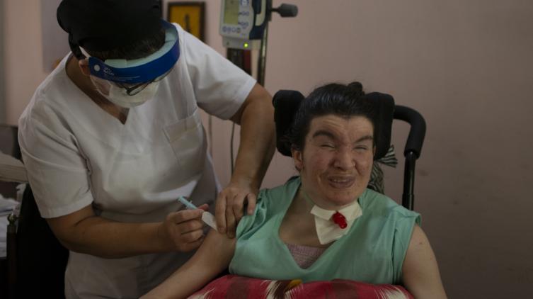 Comenzó la vacunación de las personas electrodependientes en la provincia