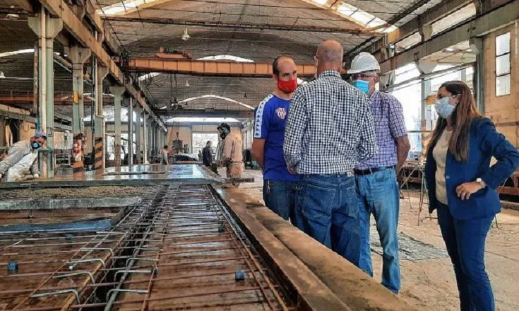 Unión con la puesta a punto para finalizar la bandeja del 15 de Abril