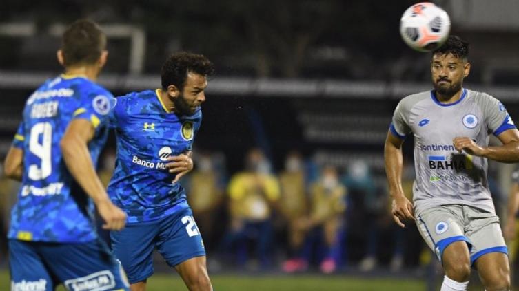 Rosario Central perdió en su debut copero ante 12 de Octubre 