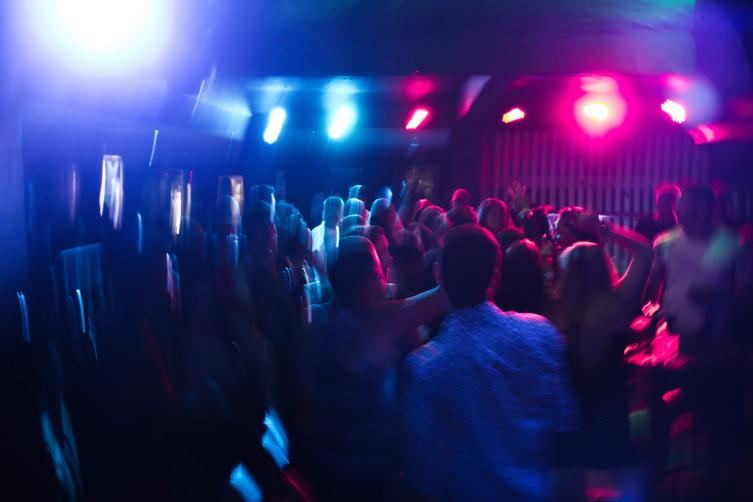 Recreo: Desactivan fiesta clandestina 