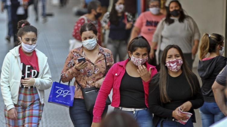 Dos ciudades de Corrientes permanecerán en fase dos por brotes de coronavirus
