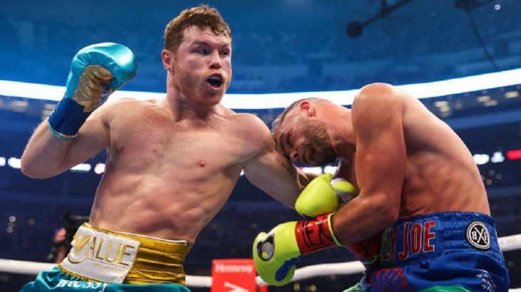 Canelo Álvarez ganó por nocaut técnico a Billy Joe Saunders
