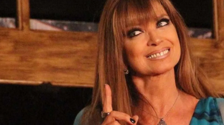 Adriana Salgueiro se casa, tras 24 años en pareja