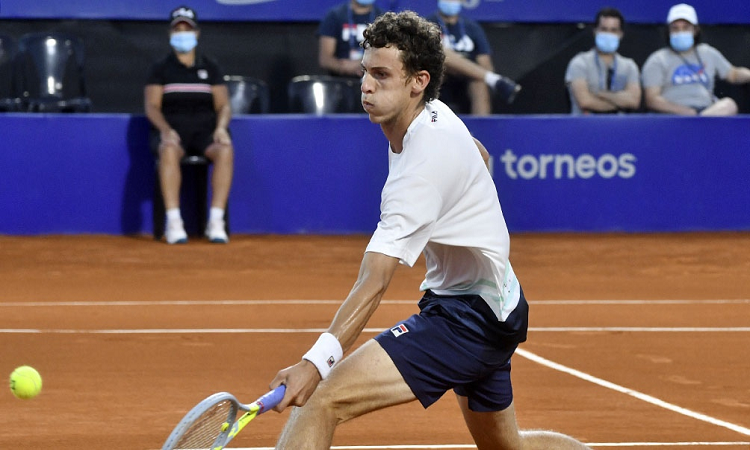 Roland Garros: cinco tenistas argentinos avanzan en la 