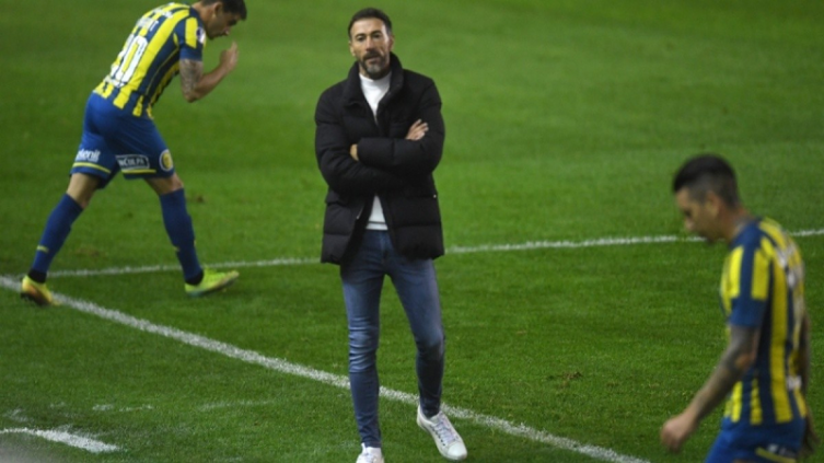 Kily González: los posibles refuerzos para Rosario Central