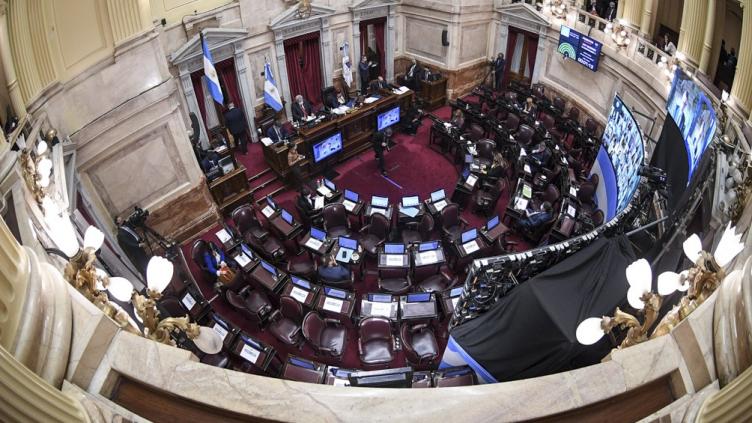 Sancionaron la ley que aplaza las PASO y las elecciones legislativas
