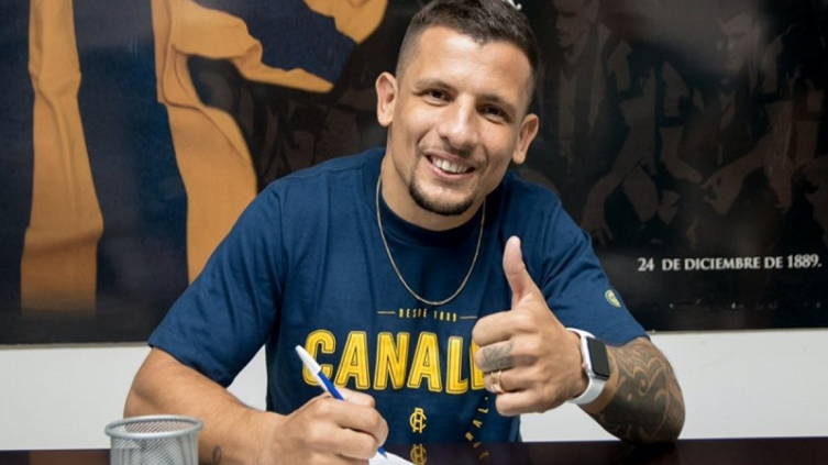 Vecchio contó se dio el cambio de Rosario Central
