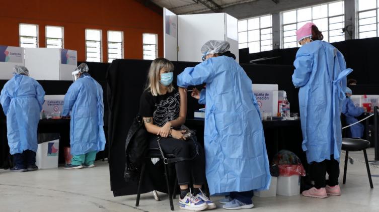 La provincia recibió 30 mil dosis de la vacuna Sputnik V