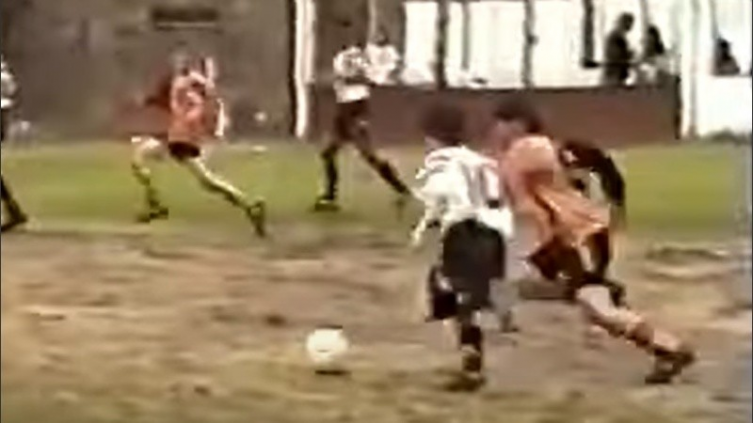 Así jugaba Messi de pibe en Newell's