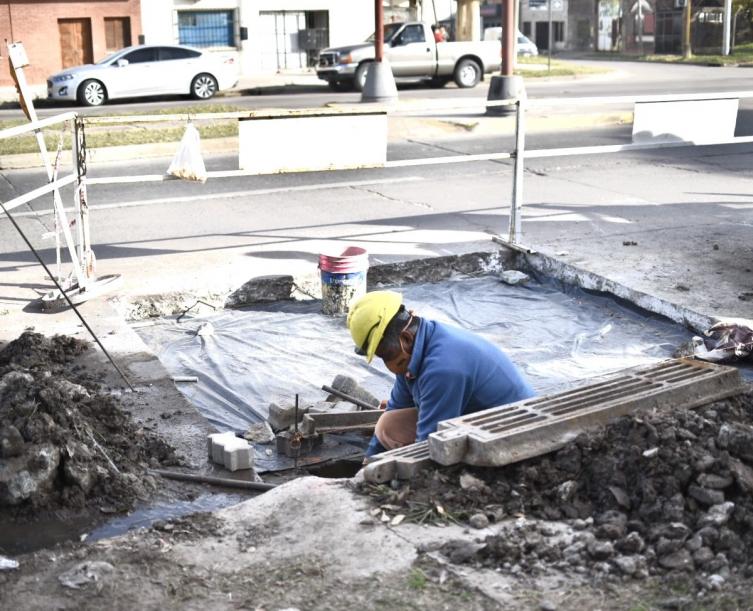 Continúan los trabajos de bacheo en la ciudad