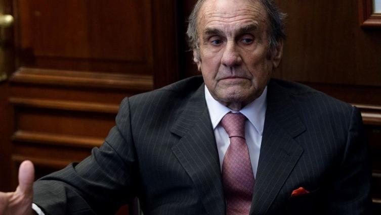 Carlos Reutemann pasó a sala de cuidados generales