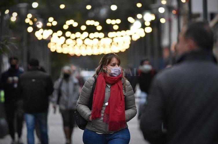 La provincia informó 72 decesos y 1.442 nuevos contagios