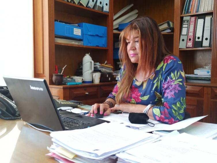 Brindan ayudas económicas a rubros afectados por la pandemia