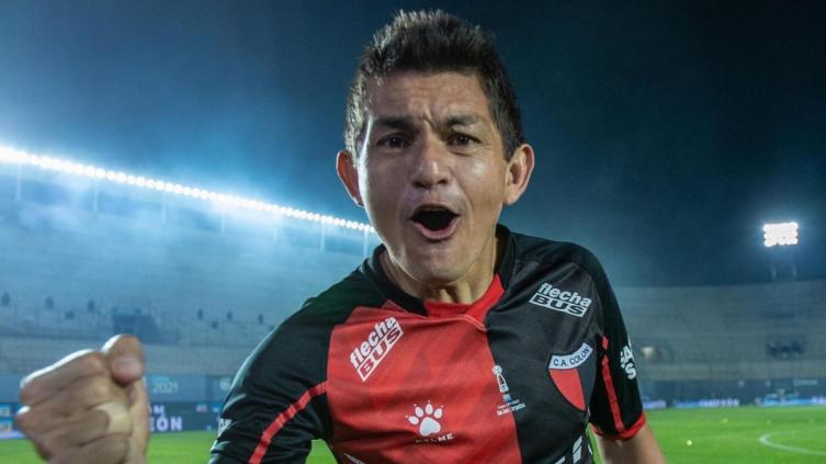Pulga Rodríguez llega a La Plata ¿se termina la novela?