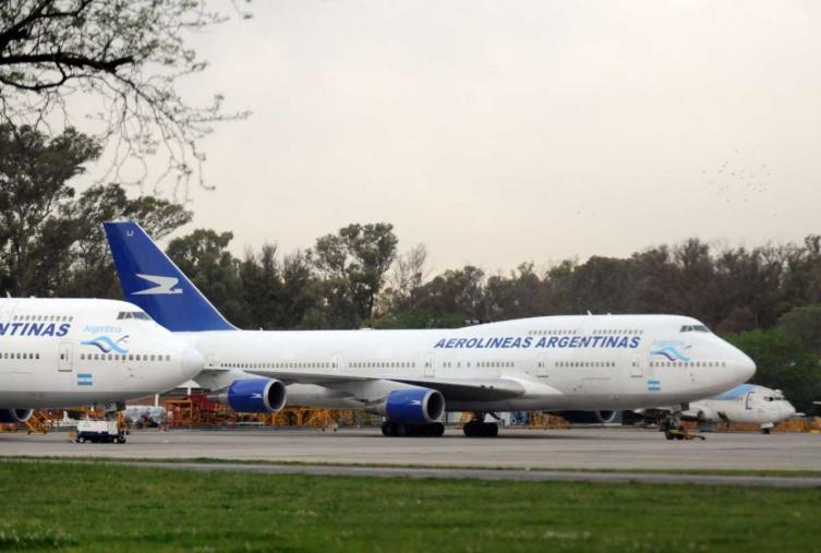 Aerolíneas cancelará 59 de 90 vuelos regionales y a larga distancia