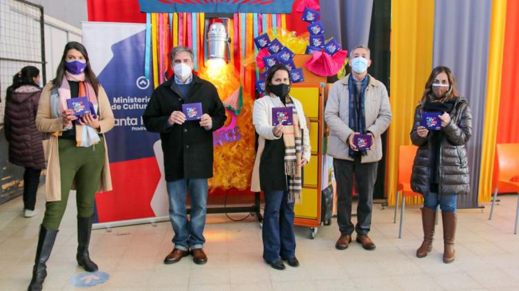 La provincia celebró los 10 años de la Esquina Encendida
