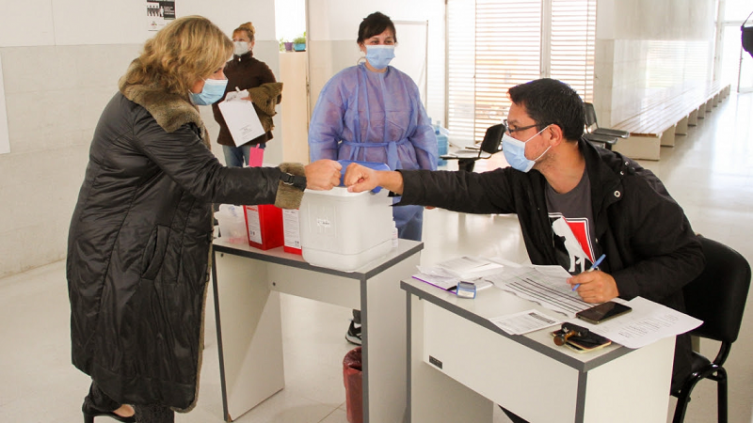 Covid-19: La provincia otorgó 214.476 turnos para vacunación 