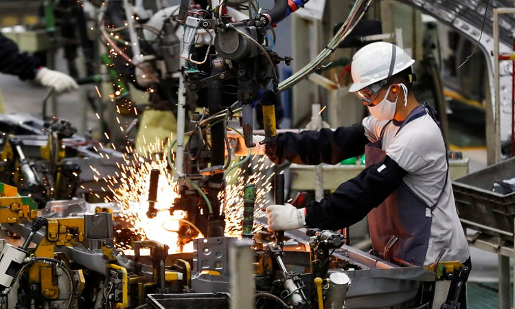 Trabajos en blanco: sectores que más perdieron contra la inflación 