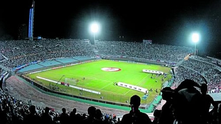 Público en el continente: apuntan a las Eliminatorias para el regreso