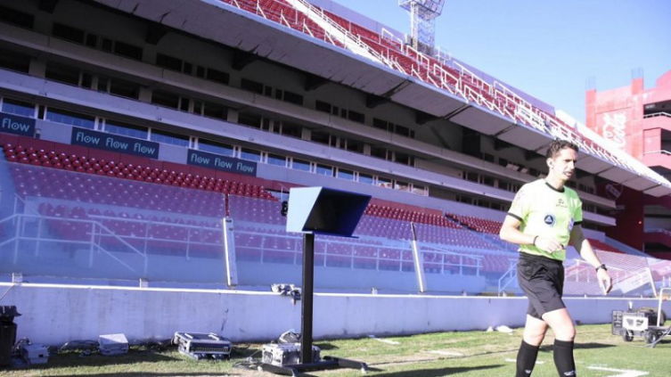 El VAR se probó en Independiente