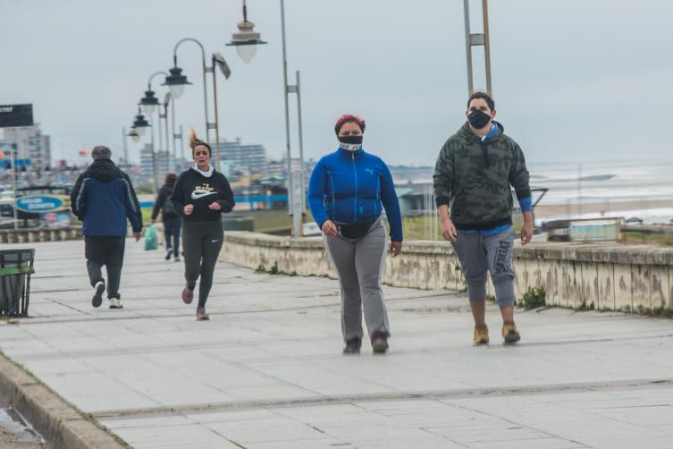 Mar del Plata recibe a turistas por el fin de semana largo