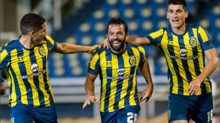 Rosario Central viaja a Venezuela con la duda de Lucas Gamba