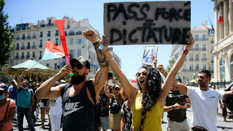 Inesperado salto de los contagios de Covid en Francia