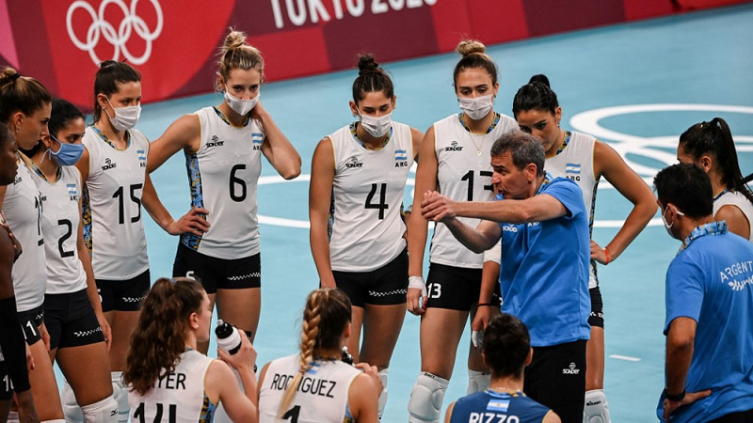 Las Panteras con nueva derrota en el vóleibol femenino