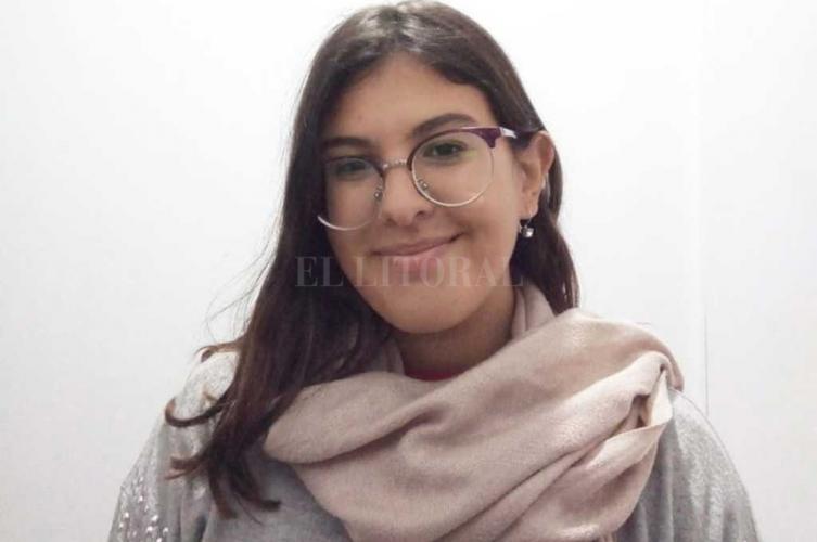 Una santafesina fue becada por la fundación de Hillary Clinton