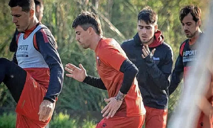 El plantel de Colón no concentra ante el Tomba