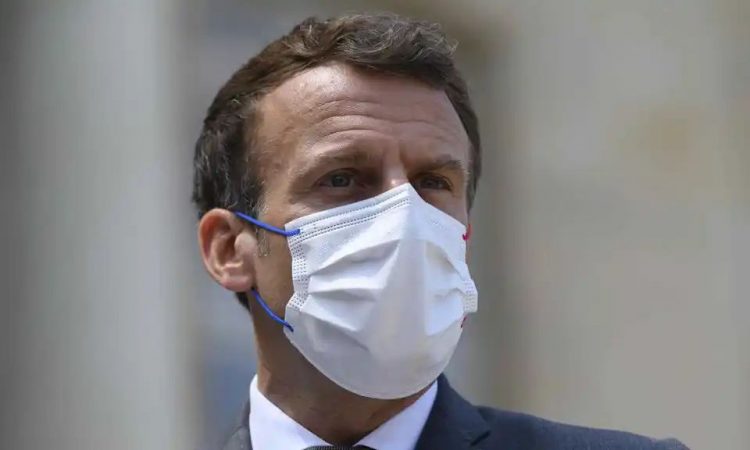 Francia ofrecerá una tercera dosis de la vacuna 